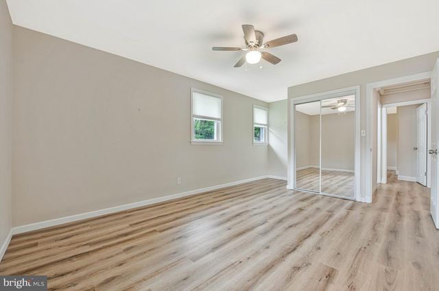 8530 LINWOOD DR, Ellicott City, MD 21043