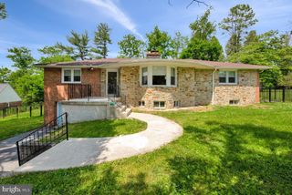 8530 LINWOOD DR, Ellicott City, MD 21043