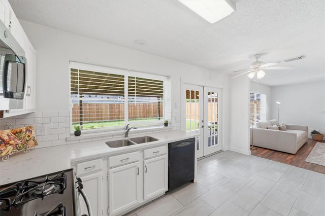 9211 Wandsworth Drive, Spring, TX 77379