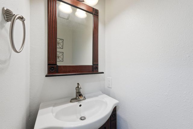 9211 Wandsworth Drive, Spring, TX 77379