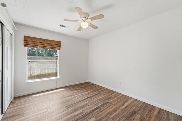 9211 Wandsworth Drive, Spring, TX 77379