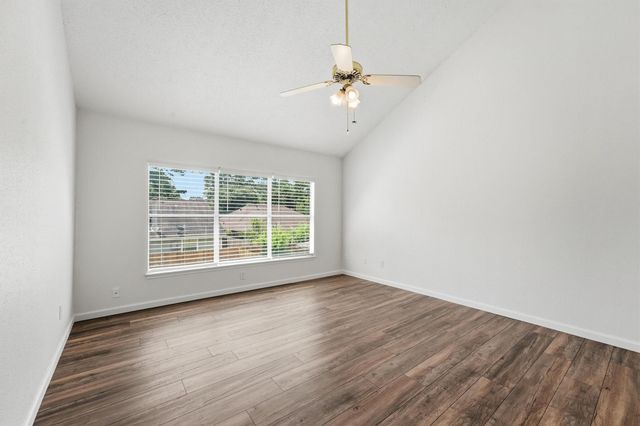 9211 Wandsworth Drive, Spring, TX 77379