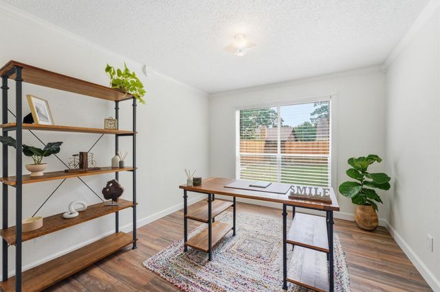 9211 Wandsworth Drive, Spring, TX 77379