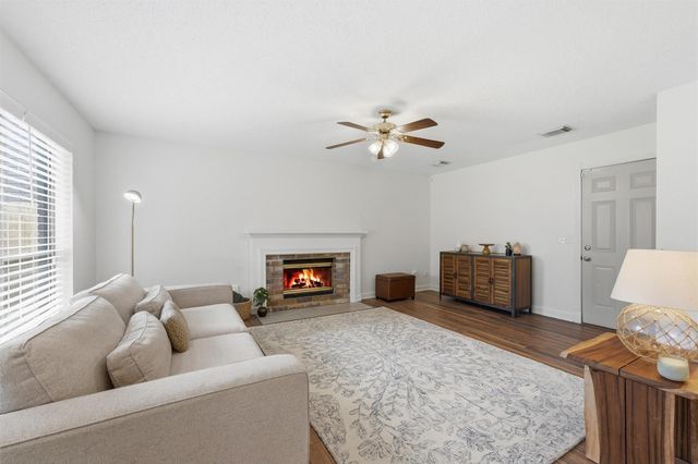 9211 Wandsworth Drive, Spring, TX 77379