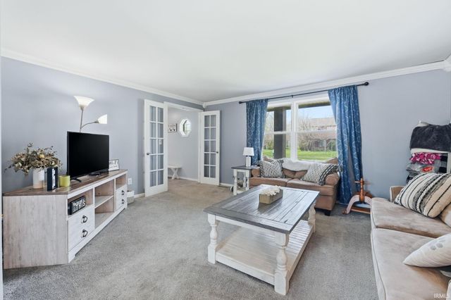 1404 Davidson Court, Auburn, IN 46706