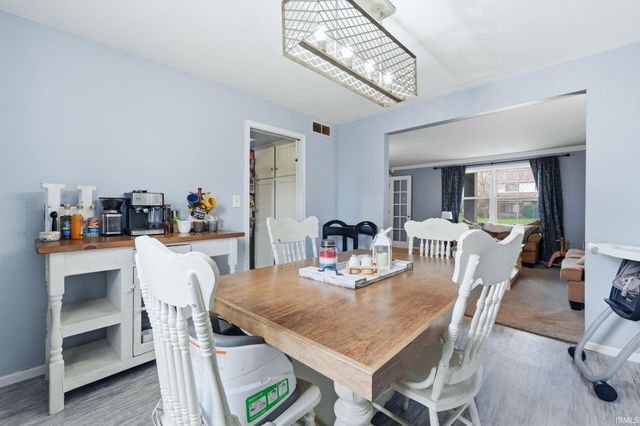 1404 Davidson Court, Auburn, IN 46706