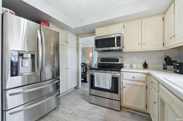 1404 Davidson Court, Auburn, IN 46706