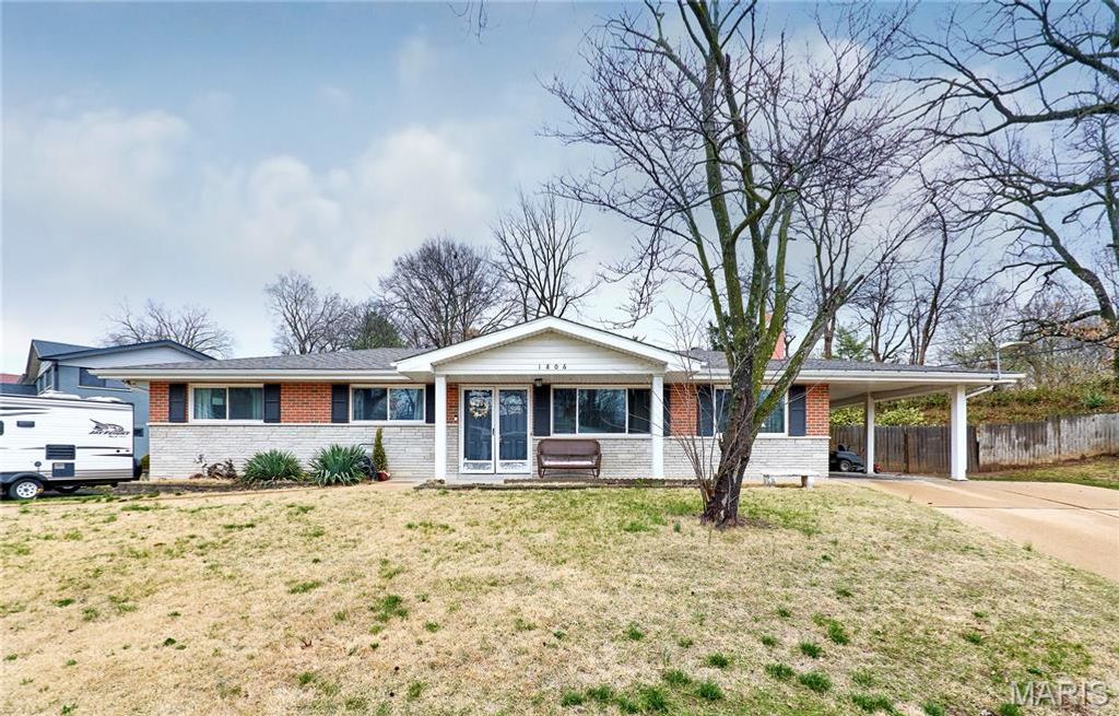 1806 Melody Lane, Arnold, MO 63010