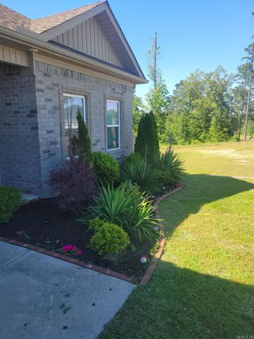 26543 S Sardis Road, Bauxite, AR 72011