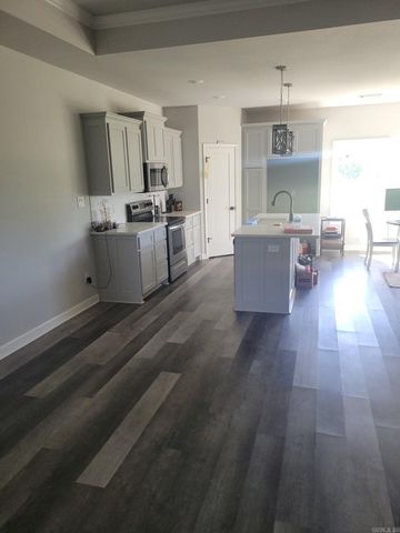 26543 S Sardis Road, Bauxite, AR 72011