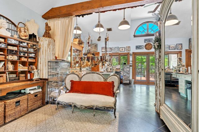 19400 W Maple St, Goddard, KS 67052