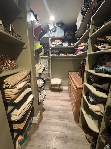 2058 COMANCHE WAY, Farmington, UT 84025