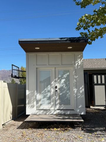 2058 COMANCHE WAY, Farmington, UT 84025