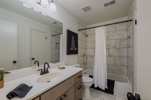 7330 PALGRAVE LN, Memphis, TN 38125