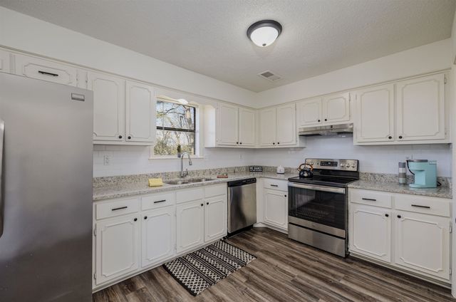 7330 PALGRAVE LN, Memphis, TN 38125