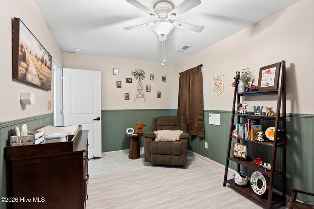 225 Lockwood Court, Hubert, NC 28539