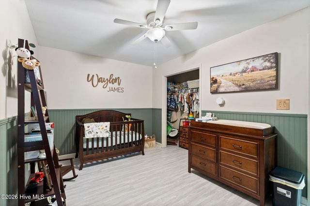 225 Lockwood Court, Hubert, NC 28539