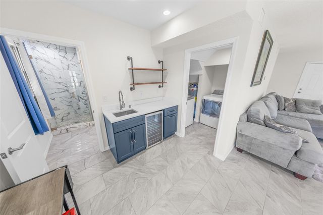 38 LAZY EIGHT DRIVE, Port Orange, FL 32128