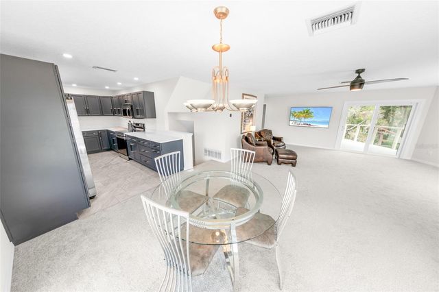 38 LAZY EIGHT DRIVE, Port Orange, FL 32128