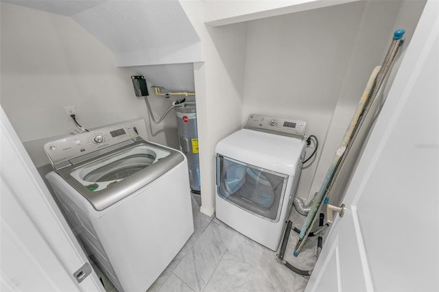 38 LAZY EIGHT DRIVE, Port Orange, FL 32128