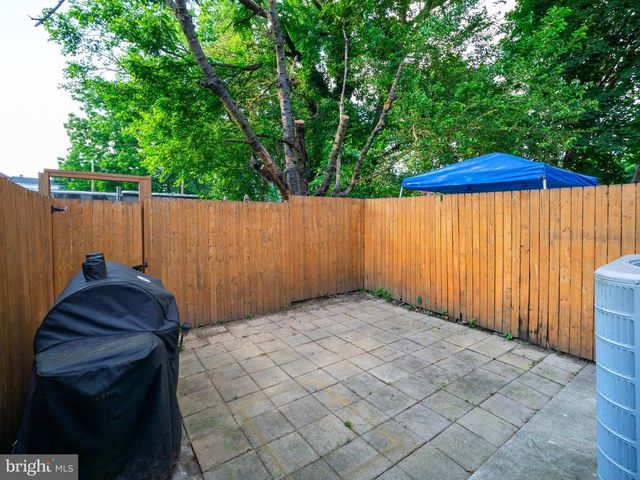 17 HAZEL ST, Lancaster, PA 17603