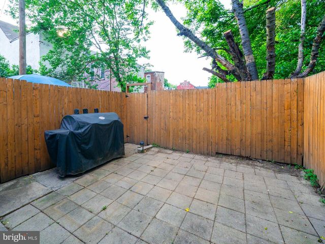 17 HAZEL ST, Lancaster, PA 17603