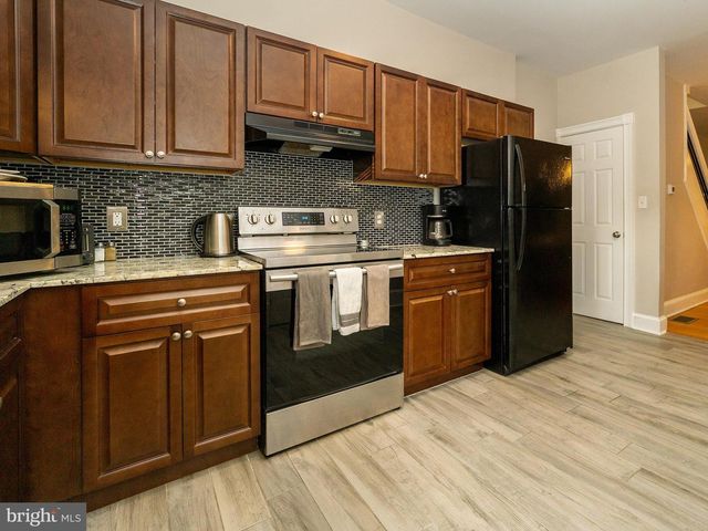 17 HAZEL ST, Lancaster, PA 17603