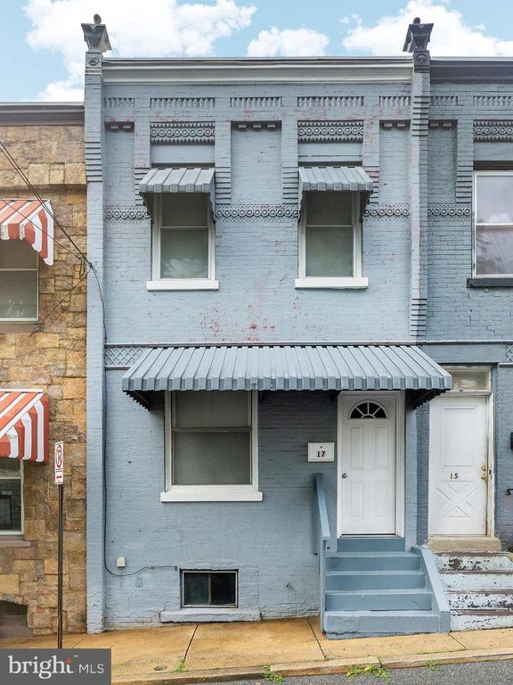 17 HAZEL ST, Lancaster, PA 17603