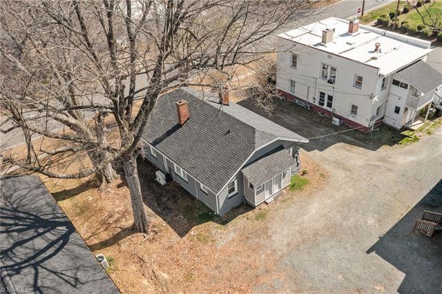204 Holt Street, Burlington, NC 27217