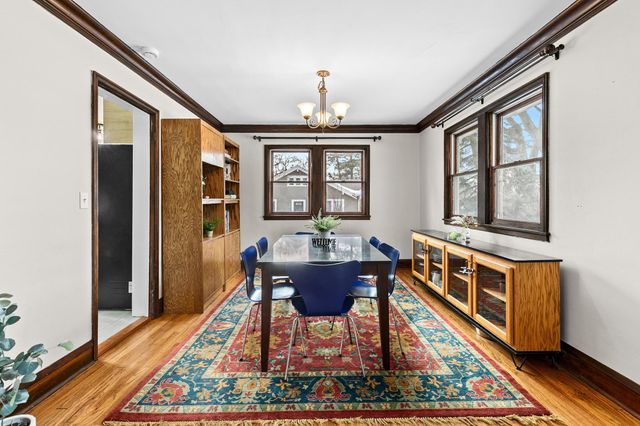 2714 9th Avenue E, North Saint Paul, MN 55109