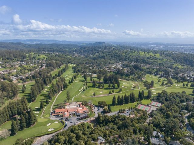 10315 Dante Ave, Oakland, CA 94603