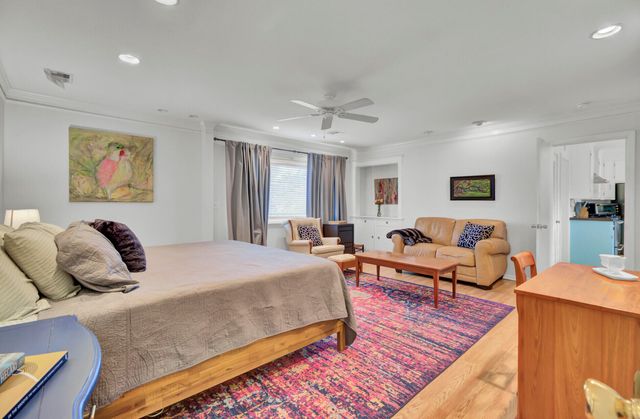 4964 France Avenue, North Charleston, SC 29405