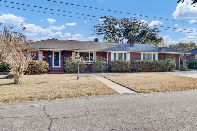 4964 France Avenue, North Charleston, SC 29405