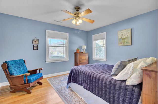 4964 France Avenue, North Charleston, SC 29405