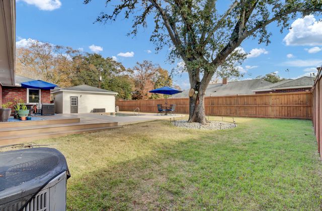 4964 France Avenue, North Charleston, SC 29405