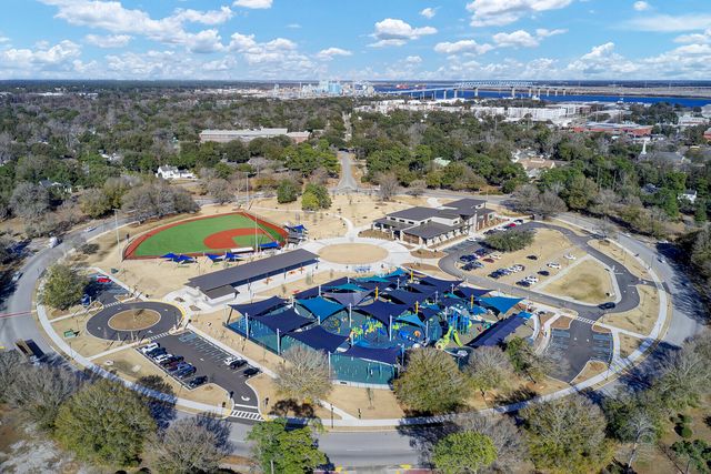 4964 France Avenue, North Charleston, SC 29405