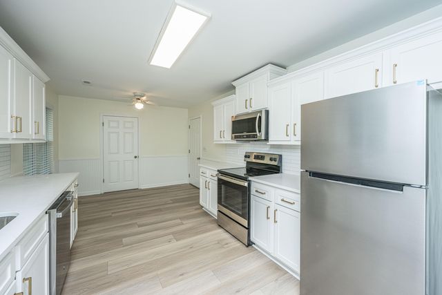 12 Inverary Court, Charleston, SC 29414