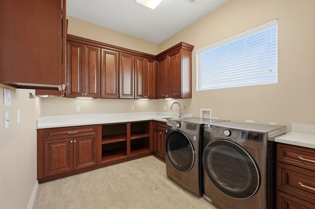 3902 Paseo Campanario Drive, Richmond, TX 77406