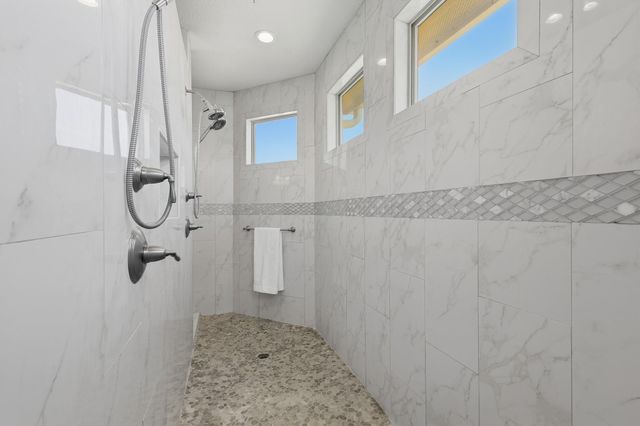 3902 Paseo Campanario Drive, Richmond, TX 77406
