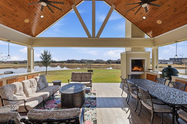 3902 Paseo Campanario Drive, Richmond, TX 77406