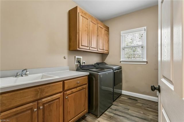 3921 Powhatan PW, Williamsburg, VA 23188