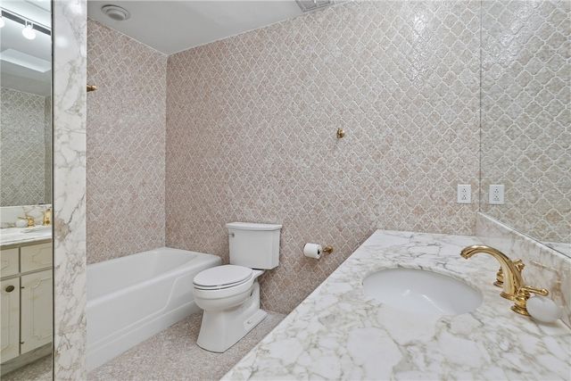 1410 Monongahela Blvd, White Oak, PA 15131