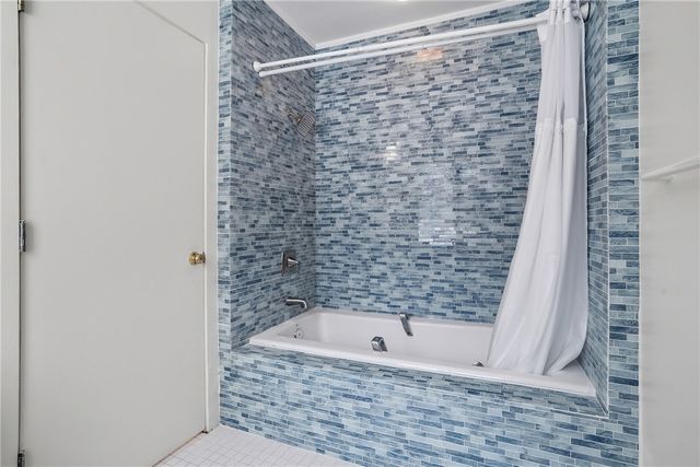 1410 Monongahela Blvd, White Oak, PA 15131