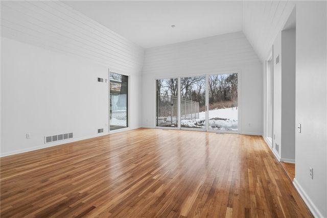 1410 Monongahela Blvd, White Oak, PA 15131