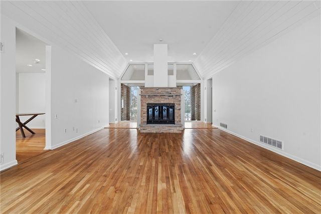 1410 Monongahela Blvd, White Oak, PA 15131