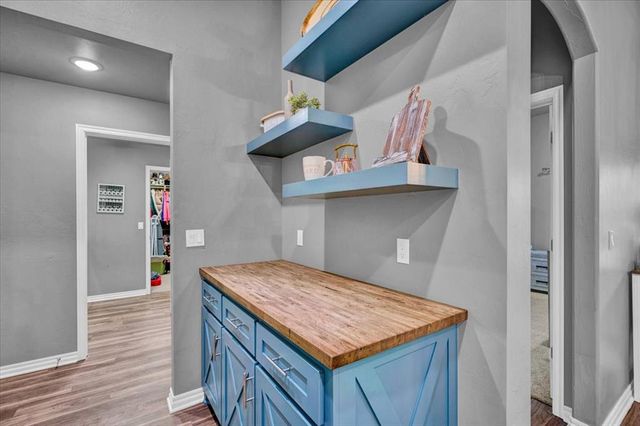 8917 E Brian Lane, Yukon, OK 73099