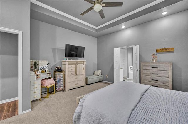 8917 E Brian Lane, Yukon, OK 73099