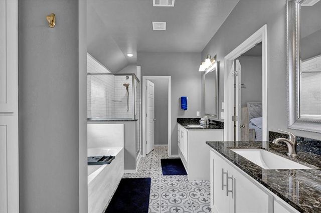 8917 E Brian Lane, Yukon, OK 73099