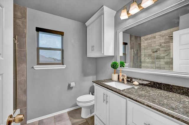 8917 E Brian Lane, Yukon, OK 73099