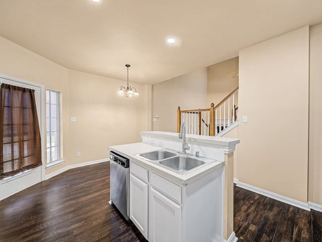 1705 Massey Drive, Lewisville, TX 75067